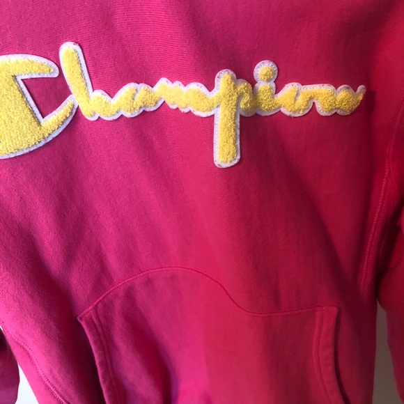 Champion Bright Pink Hoodie with Logo Patch - size S/P - Picture 2 of 5